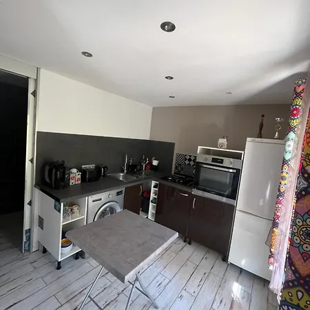 Bas De Avec Grande Terrasse * Piedigriggio