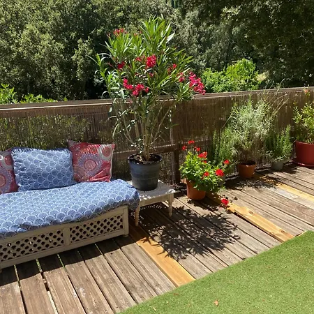 Hébergement de vacances Bas De Avec Grande Terrasse *