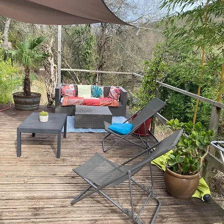 Bas De Avec Grande Terrasse *