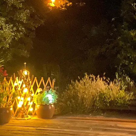 Bas De Avec Grande Terrasse Hébergement de vacances *